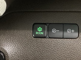 ★ECONスイッチ★ エコドライブを加速しよう!スイッチをONにすると、運転の仕方によるロスを抑え込み燃費をよくするようクルマが頑張ります(*^ー^*)燃費向上にチャレンジ♪
