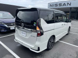 ☆全国2300ヶ所の日産サービス工場が、あなたの愛車を徹底的にサポートします。お客様のご希望により、有料で最長3年間のワイド保証プレミアムもございます。長く安心してお乗りいただけます!_