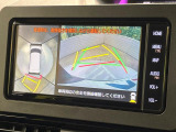 【パノラミックビューモニター】専用のカメラにより、上から見下ろしたような視点で360度クルマの周囲を確認することができます☆死角部分も確認しやすく、狭い場所での切り返しや駐車もスムーズに行えます。