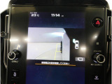 サイドビューカメラは、狭い道路での走行や左側への寄せに活躍。周囲の状況をしっかり確認でき、安全性を高める便利な機能です。
