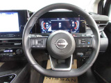 運転が楽しくなる明るく開放的な運転席まわりです。プロパイロットで高速など運転支援で疲れを軽減してくれます!