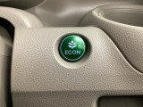 ★ECONスイッチ★ エコドライブを加速しよう!スイッチをONにすると、運転の仕方によるロスを抑え込み燃費をよくするようクルマが頑張ります(*^ー^*)燃費向上にチャレンジ♪