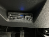 いまや快適なカーライフに欠かせないETCが付いています。
