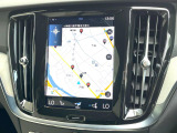 【9インチタッチスクリーン純正HDDナビ】「Apple Car Play」「Android Auto」対応のボルボ先進ナビゲーション「SENSUS」。最新地図データへ無料更新してお渡しします。