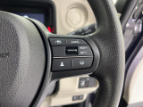 Hondaセンシングの機能のひとつ、アダプティブクルーズコントロール付!アクセルから足を離しても設定したスピードと前車との車間を保ち走行してくれます!車線維持もアシスト☆高速道路で疲労軽減ですね☆