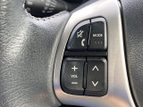 【ステアリングスイッチ】運転中、前方から目線をそらすことなく、オーディオ等の操作が可能な便利機能!安心&快適なドライブを演出してくれます♪