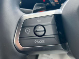 アクティブクルーズコントロール装備です。設定速度をキープしつつ、車間距離を優先し安全走行を可能と致します。長距離ドライブにマストな装備です。