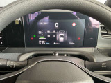 メーター内で様々な車の設定やデータの確認もできちゃいます!