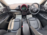 こちらのお車はMINI NEXT鶴ヶ島に展示中です。☆お問合せをお待ちしてます!