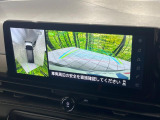 【アラウンドビューモニター】専用のカメラにより、上から見下ろしたような視点で360度クルマの周囲を確認することができます☆死角部分も確認しやすく、狭い場所での切り返しや駐車もスムーズに行えます。