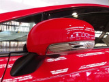 ウィンカー付ミラーなので対向車からの視認性も良く安心してお乗り頂けます♪