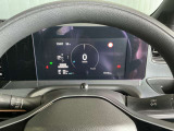 メーター内で様々な車の設定やデータの確認もできちゃいます!