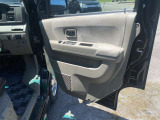 【運転席ドア内装】
