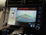 パノラミックビューモニターを装備しております。