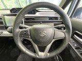 【純正革巻きステアリング】上質な革を使用することで、手にしっかり馴染みとても運転しやすいハンドルです♪