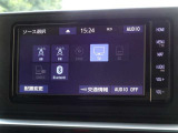 CD・DVD(再生機能)・ブルートゥース等を使用することができます。