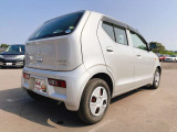 お客様のご予算帯に合わせたお車を常時100台以上取り揃えています!当社のスタッフがお客様のお車選びをしっかりサポートしご提案させていただきます!