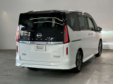 セレナ 1.4 e-4ORCE ハイウェイスターV 4WD 