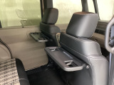当店はサービス工場を併設する店舗です!納車前の整備は当然ながら納車後のメンテナンスも全てお任せ下さい!きっと満足のいくサービスをご提供いたします♪