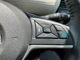 プロパイロット【同一車線運転支援技術】搭載。高速道路でドライバーに代わってアクセル、ブレーキ、ステアリングを自動制御します。