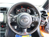 ご来店いただければ軽自動車からスポーツカー、1ボックスやセダンや輸入車などパソコンひとつで800台すべての在庫をご覧いただくことができます!