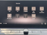TV、AM/FMラジオ、ハンズフリーフォン、Bluetooth対応、USB接続、HDMI接続、Apple CarPlay・Android Auto連携機能