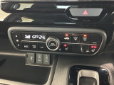 フロント両席にはシートヒーターが付いています!寒い日に便利な装備ですね。