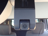 ◆【ドライブレコーダー】映像・音声などを記録する自動車用の装置です。もしもの事故の際の記録はもちろん、旅行の際の思い出としてドライブの映像を楽しむことができます。