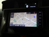 メモリーナビです。目的地までストレスフリーで案内します。タッチパネルで使いやすいです。