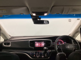 ワイドな視界で運転もしやすくなるように、設計されています。