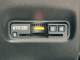 ETCも付いておりますので、高速道路の料金所もノンストップ通過可能ですよ^^是非揃えたい装備ですね!