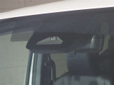 衝突被害軽減ブレーキ付いています。