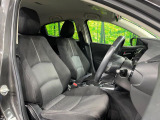 運転席シート廻りは使用感も少なく、良好な状態となっています。丁寧に使われていたことがよくわかりますね。