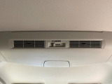 【サーキュレーター】エアコンの風を後部座席まで届けてくれ、広い車内空間でも素早く快適な温度になります♪真夏や真冬に便利な機能です。