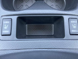 運転席・助手席シートヒータースイッチです。