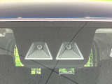 【スマートアシスト】走行中に前方の車両等を認識し、衝突しそうな時は警報とブレーキで衝突回避と被害軽減をアシスト。より安全にドライブをお楽しみいただけます。
