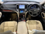 視野も良く、運転しやすいコックピットです。