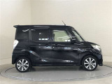 広々とした車内空間に優れた燃費性能。更にデザインも上質で人気のお車です!