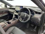 見通しのよいすっきりとした視界で、誰でも運転しやすいです。運転のしやすさは疲れにくさにも繋がりますよ♪