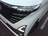 LEDヘッドライトで夜間も明るく照らしてくれます。
