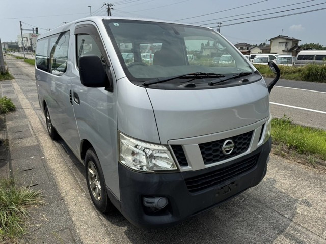 日産 NV350キャラバン 