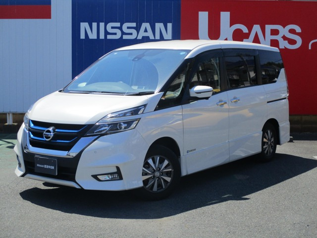 セレナ 1.2 e-POWER ハイウェイスターV