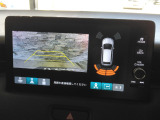 リアカメラがついているので、駐車や後進の際にとても便利です♪