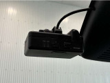 純正ドライブレコーダーを装着しています♪高画質、高機能で、毎日の運転に安心をプラスします!しっかり、録画できるマストアイテムです♪