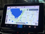 ●純正ナビ:一体感のあるナビは、高級感ある車内を演出してくれます。オーディオ機能も充実しておりますので、運転もより楽しめます♪