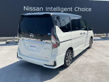 納車前に入念な点検整備をさせていただきます。もちろん全車走行距離無制限のワイド保証付きですので安心してお乗りいただけます。