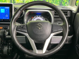 【ステアリングスイッチ】運転中、前方から目線をそらすことなく、オーディオ等の操作が可能な便利機能!安心&快適なドライブを演出してくれます♪