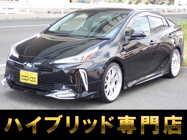 トヨタ プリウス 