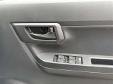 運転席窓操作部