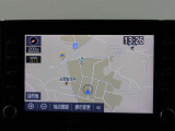 ディスプレイオーディオを装備。スマホとクルマをつなぐことで、これまでのナビに加えて、いろんなサービスが楽しめます